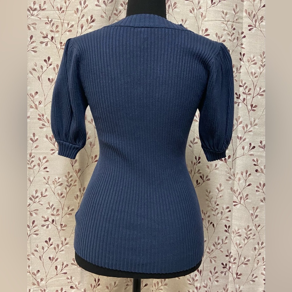 Worthington - Women's V-Neck Elbow Sleeve Pullover Sweater (NWOT) - Picture 2 of 9